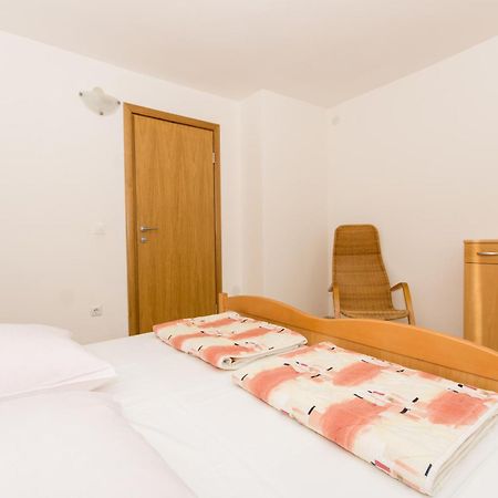 Apartments Marinana ราชานิ ภายนอก รูปภาพ