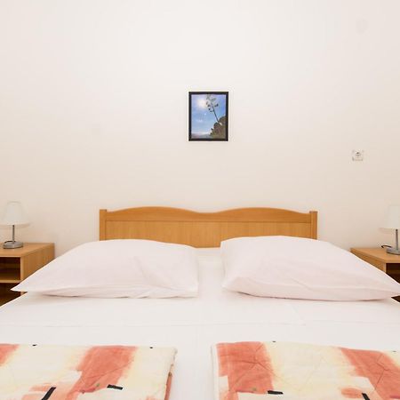 Apartments Marinana ราชานิ ภายนอก รูปภาพ